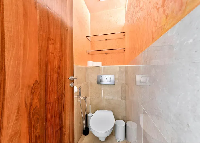 Quartier Arc De Triomphe 2 Bedroom With Netflix