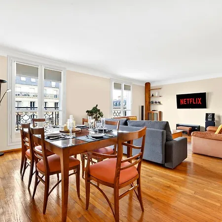 Apartament Quartier Arc De Triomphe 2 Bedroom With Netflix Paryż