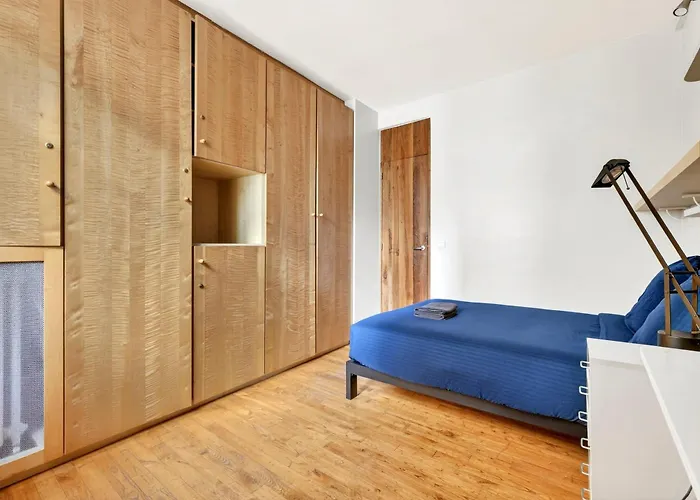 Quartier Arc De Triomphe 2 Bedroom With Netflix