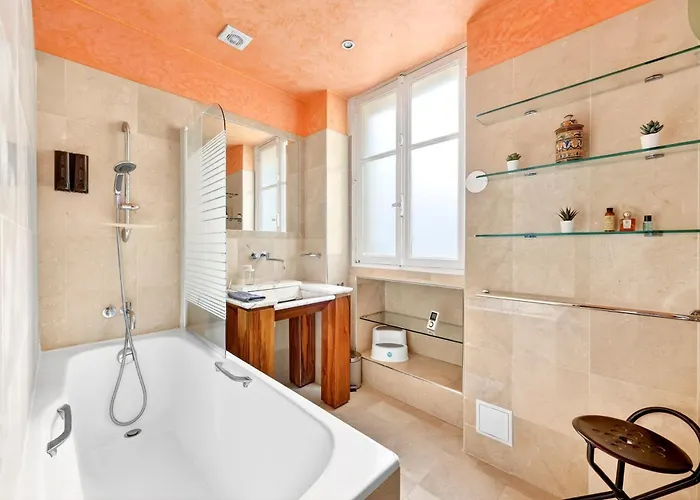 Quartier Arc De Triomphe 2 Bedroom With Netflix Apartament